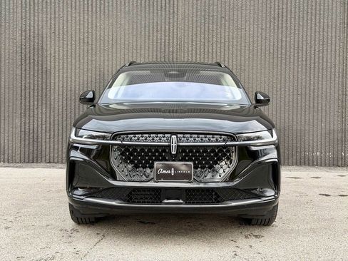 New 2026 Lincoln Nautilus Reserve w/ Jet Appearance Package AWD/4WD image 2