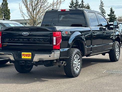 Used 2022 Ford F250 Lariat w/ Lariat Ultimate Package AWD/4WD image 4