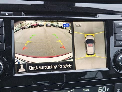 Used 2022 Nissan Rogue Sport SL image 18