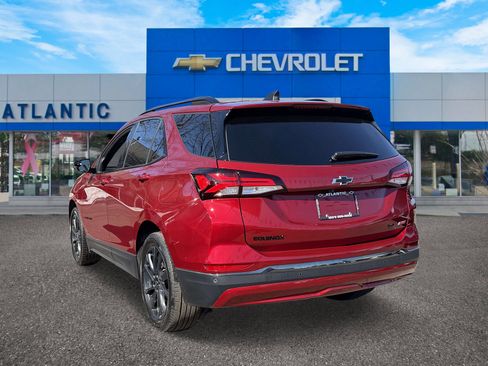 Certified 2023 Chevrolet Equinox RS image 3
