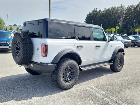 New 2026 Ford Bronco Outer Banks w/ Sasquatch Package AWD/4WD image 9