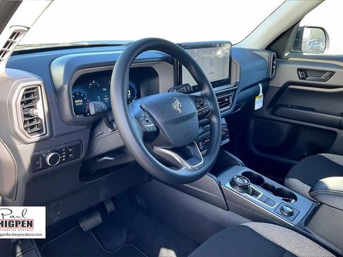 New 2025 Ford Bronco Sport Big Bend image 6