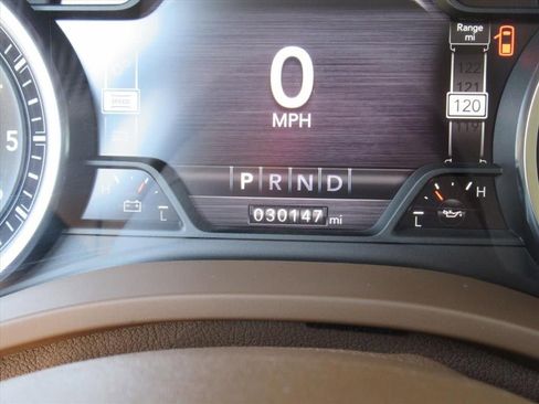Used 2022 RAM 1500 Laramie image 31