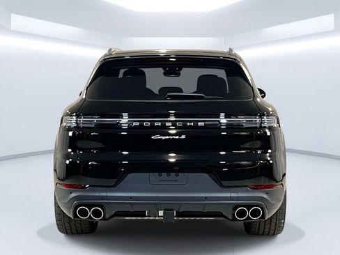 New 2026 Porsche Cayenne S AWD/4WD image 8