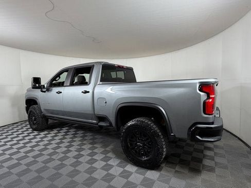 Certified 2025 Chevrolet Silverado 2500 ZR2 w/ Technology Package image 3