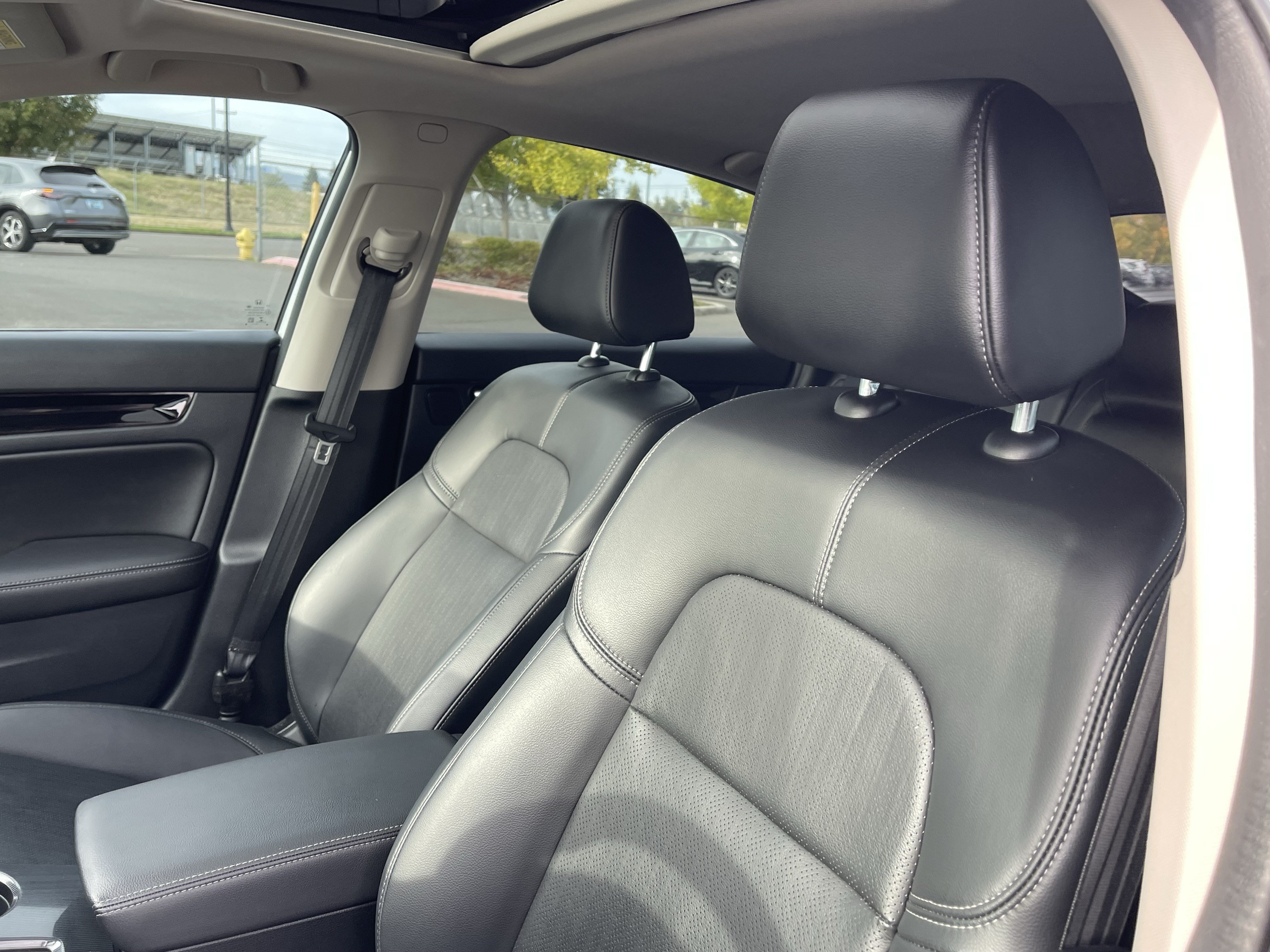 Used 2022 Honda Civic EX-L image 18