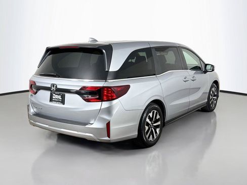 Certified 2025 Honda Odyssey EX-L image 13