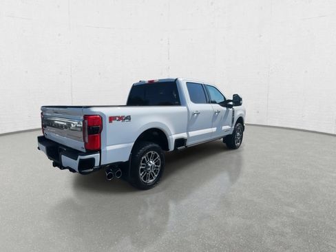 Used 2023 Ford F350 Limited w/ FX4 Off-Road Package AWD/4WD image 8