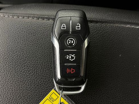 Used 2014 Ford Fusion Energi Titanium w/ Driver Assist Package FWD image 34