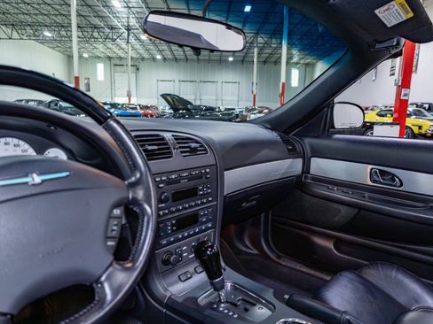 Used 2003 Ford Thunderbird RWD image 13