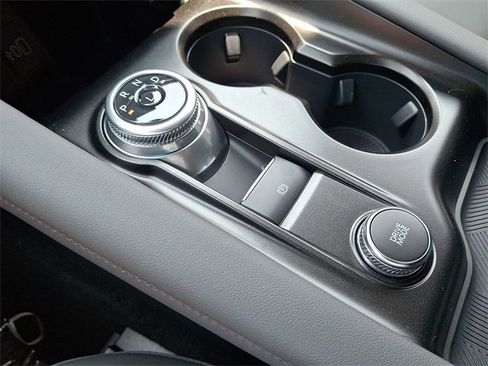 New 2025 Ford Explorer Active w/ Active Comfort Package image 10