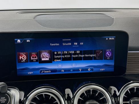 New 2026 Mercedes-Benz GLB 250 4MATIC image 15