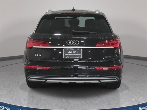 Used 2021 Audi Q5 2.0T Premium image 7