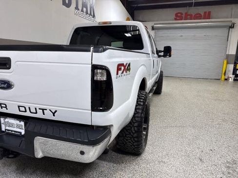 Used 2015 Ford F250 XLT w/ FX4 Off-Road Package AWD/4WD image 46