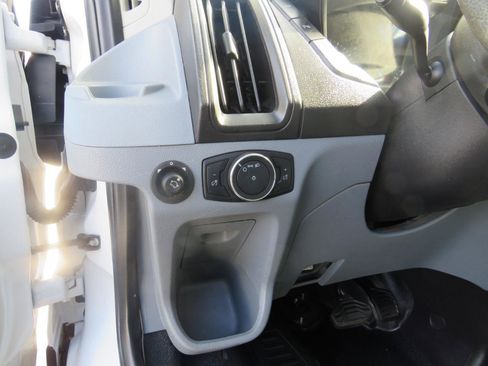 Used 2019 Ford Transit 250 148 Medium Roof image 11
