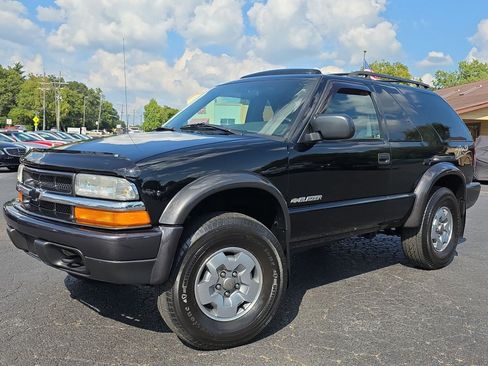 Used 2004 Chevrolet Blazer LS w/ Preferred Equipment Group AWD/4WD image 1