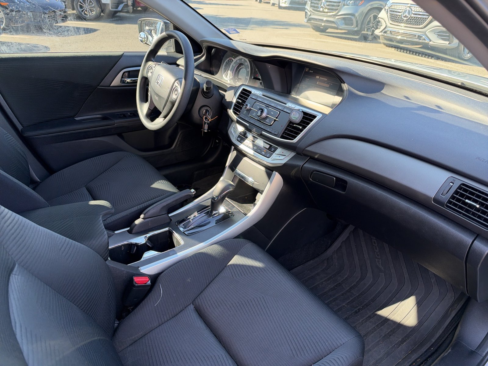 Used 2015 Honda Accord LX image 11