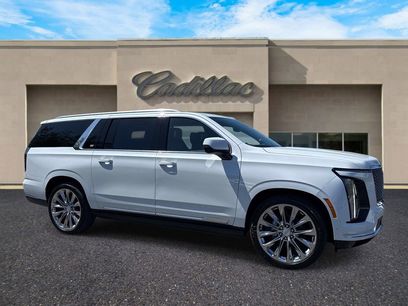 New 2026 Cadillac Escalade ESV Luxury