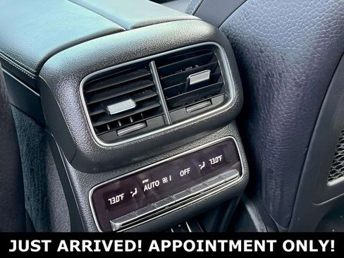 Used 2020 Mercedes-Benz GLS 450 4MATIC image 18
