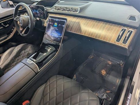 Used 2025 Mercedes-Benz S 580 S 580 image 23