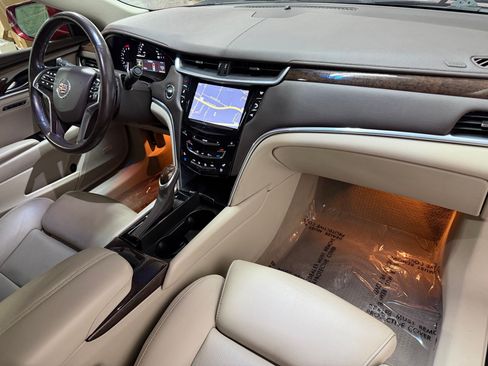 Used 2014 Cadillac XTS Luxury w/ Driver Awareness Package FWD image 44