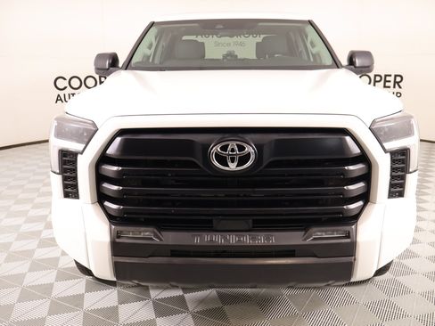 Used 2024 Toyota Tundra SR5 AWD/4WD image 9