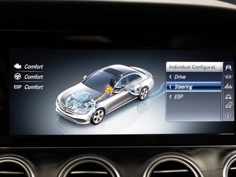 Used 2018 Mercedes-Benz E 300 4MATIC w/ Premium 1 Package image 90