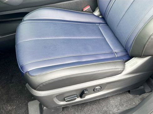 Used 2026 INFINITI QX60 Sport w/ Dark Cargo Package image 21