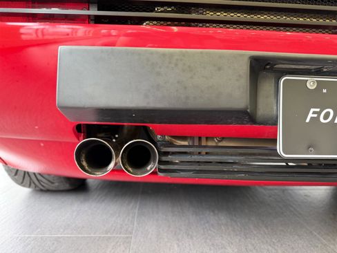 Used 1990 Ferrari Testarossa RWD image 32