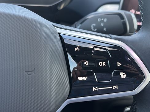 New 2025 Volkswagen ID.4 Pro S RWD image 24