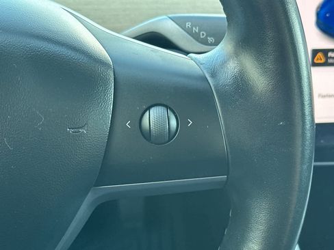 Used 2019 Tesla Model 3 Standard Range Plus image 24