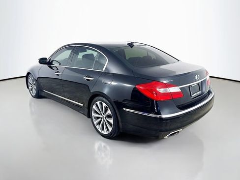 Used 2014 Hyundai Genesis 5.0 R-Spec image 10