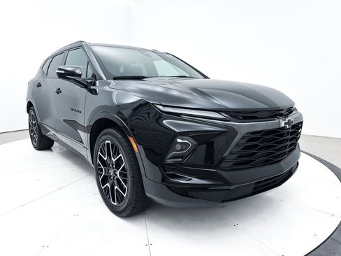 Used 2023 Chevrolet Blazer RS w/ Driver Confidence II Package image 10