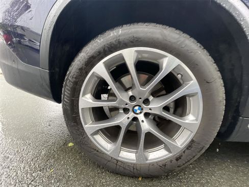 Used 2024 BMW X5 xDrive40i w/ Premium Package AWD/4WD image 25