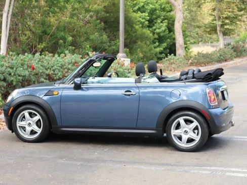 Used 2009 MINI Cooper Convertible FWD image 20
