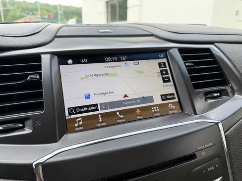 Used 2016 Lincoln MKS AWD w/ Equipment Group 201A image 17