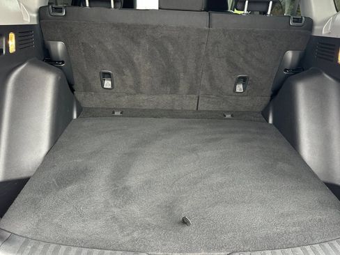 Used 2019 Honda CR-V LX image 19