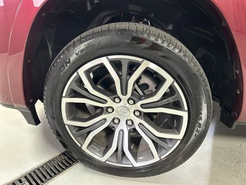 Used 2025 RAM 1500 Tungsten w/ Towing Technology Group AWD/4WD image 9