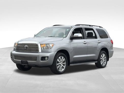 Used 2008 Toyota Sequoia Limited RWD image 3