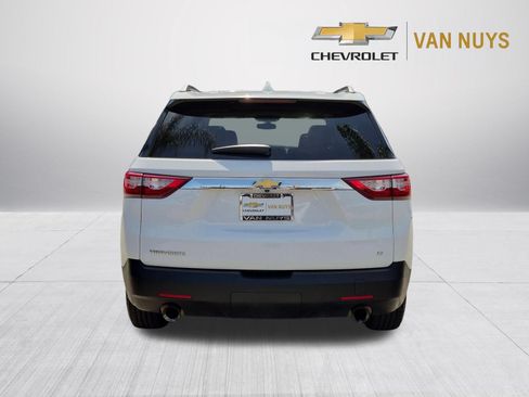 Used 2019 Chevrolet Traverse LT FWD image 6