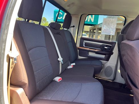 Used 2017 RAM 1500 Big Horn AWD/4WD image 32