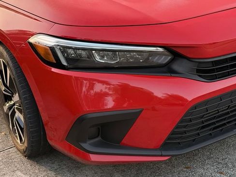 Used 2022 Honda Civic EX image 10