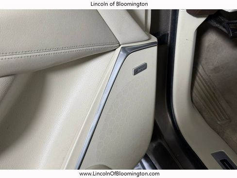 Used 2015 Cadillac Escalade ESV Luxury image 19