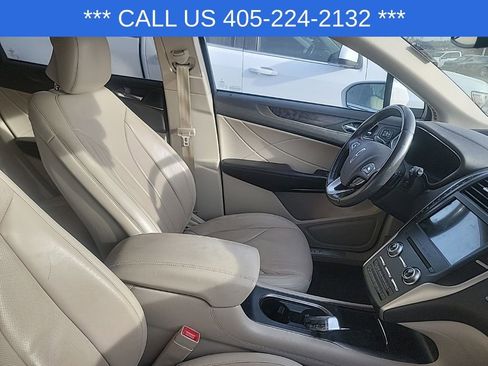 Used 2019 Lincoln MKC Reserve w/ MKC Climate Package image 22