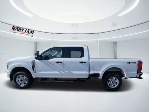 Used 2025 Ford F250 XLT AWD/4WD image 6