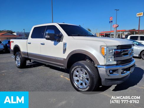 Used 2017 Ford F250 King Ranch w/ King Ranch Ultimate Package image 18