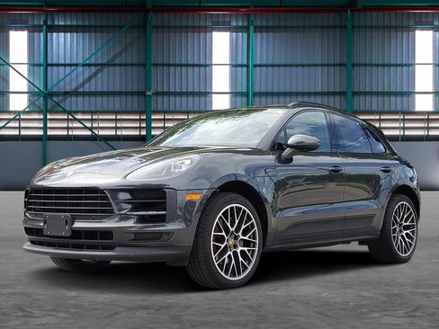 Used 2020 Porsche Macan S AWD/4WD image 1