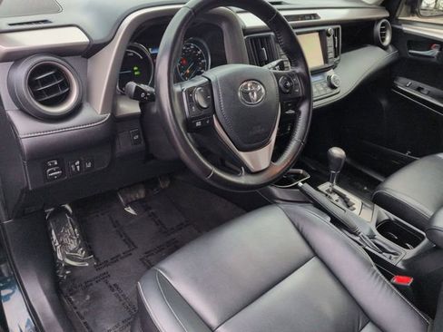 Certified 2017 Toyota RAV4 Limited image 11