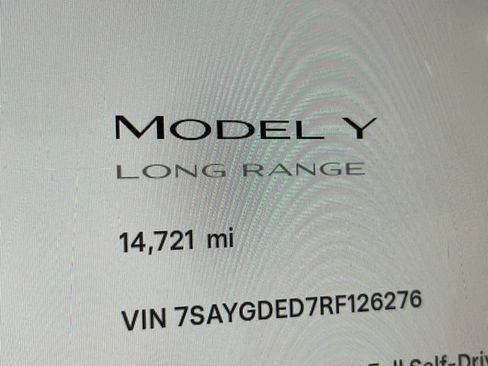 Used 2024 Tesla Model Y Long Range RWD image 26