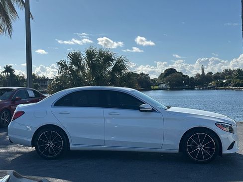 Used 2021 Mercedes-Benz C 300 Sedan image 6
